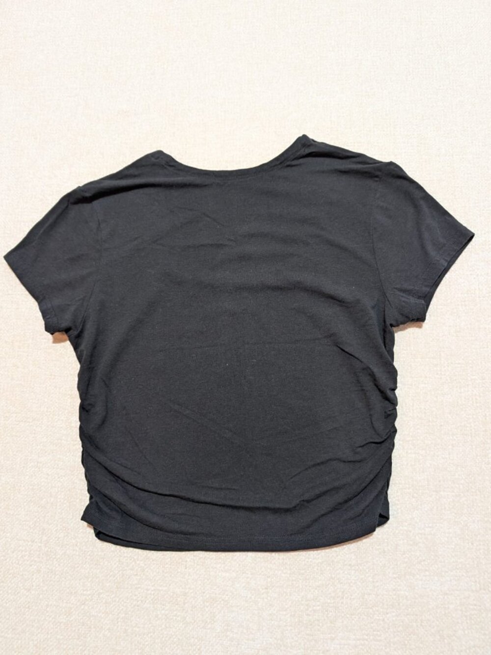 Nike Women’s Black Ruched Side Scoop Neck Top Size L - Picture 3 of 7